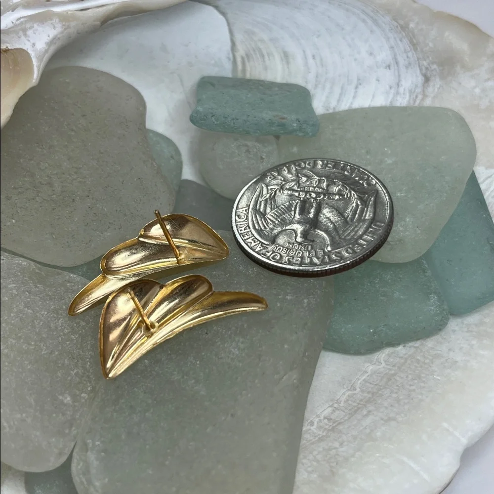 14K Gold Earrings - Picture 5 of 5